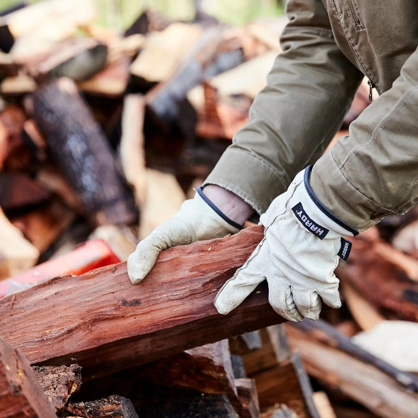 How to Tell if your Firewood is Seasoned