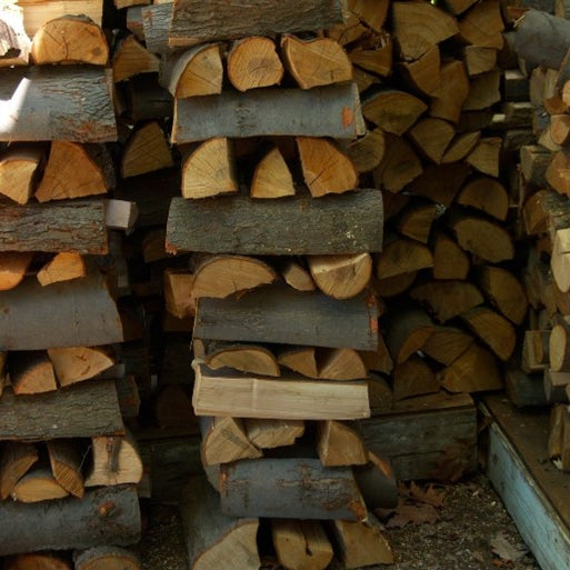 How to Stack a Woodpile Using a Tarp