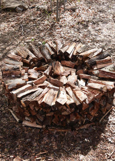 Store cordwood